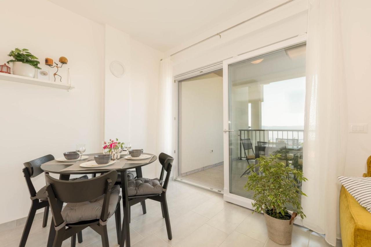 Moon Apartman